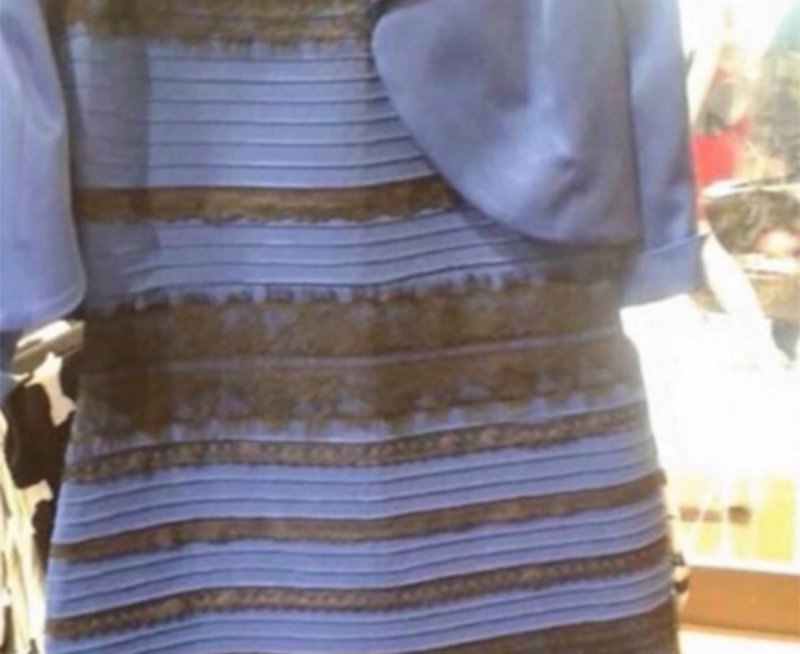 Bu elbise hangi renk?