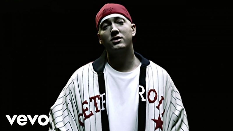 Eminemin bu şarkıları arasında senin favorin hangisi?